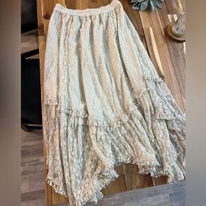 American Eagle Outfitters Cream High-Low Lace Skirt